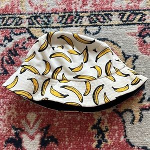 banana bucket hat!!